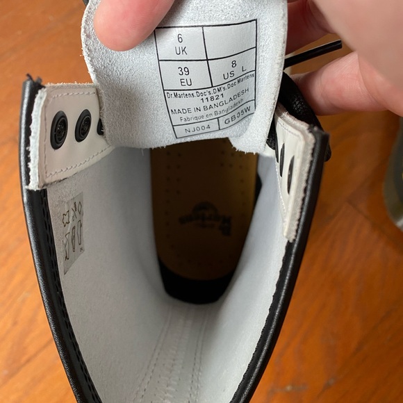 White Doc Martens NWOT - Picture 4 of 8